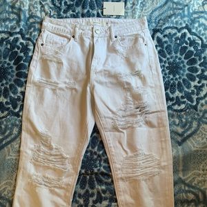 High waisted distressed Capri